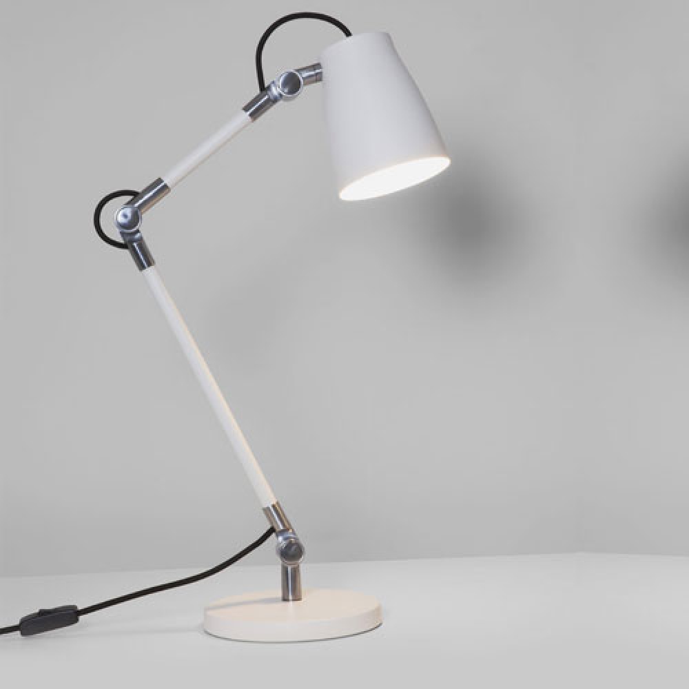 LUXO SPOTLIGHT TABLE LAMP white