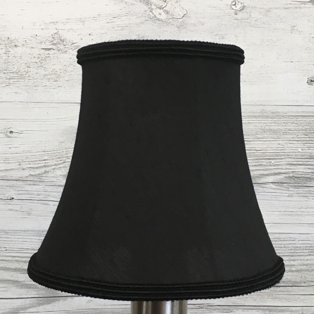 Bowed Empire Candle Black